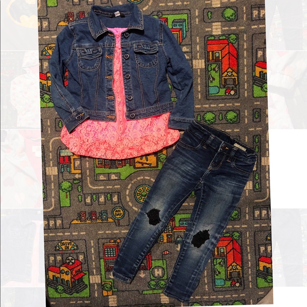 ❗️❗️SOLD❗️❗️piece stylish bundle